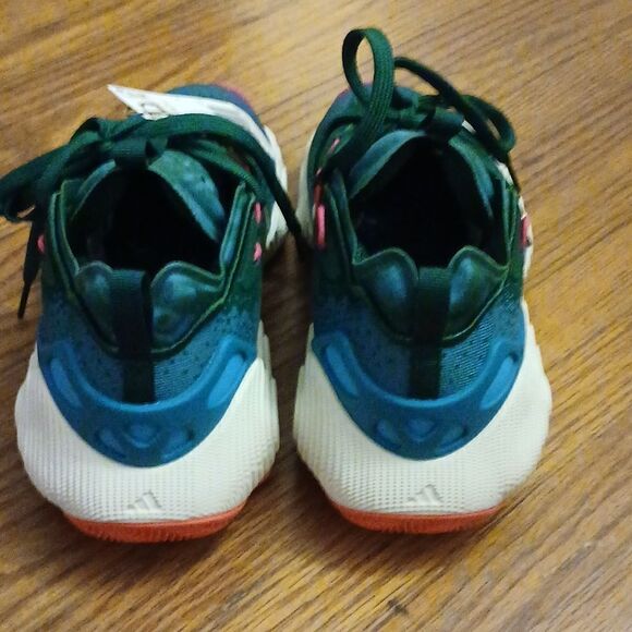 ADIDAS - Picture 2 of 4